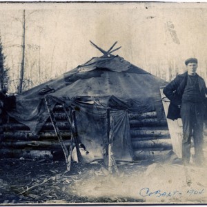 Prospecteur typique et sa cabane_Colbalt_1904